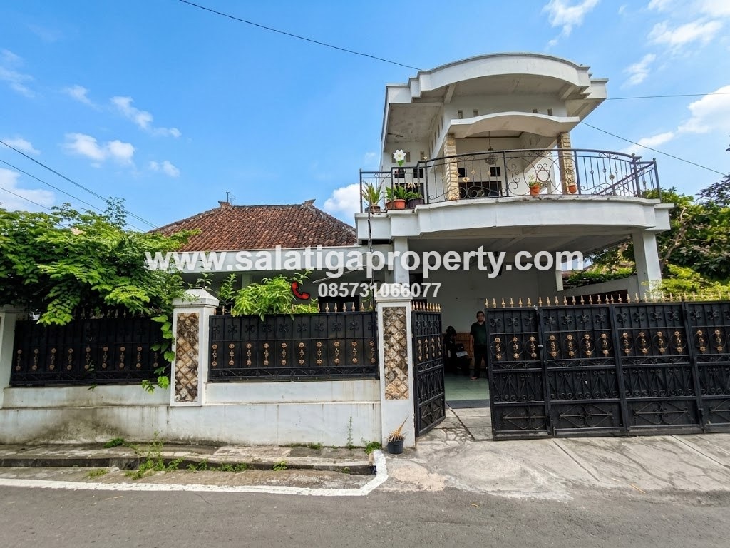 JUAL HARGA FANTASTIS RUMAH KOST AKTIF DAN KIOS DI JALAN UTAMA SALATIGA