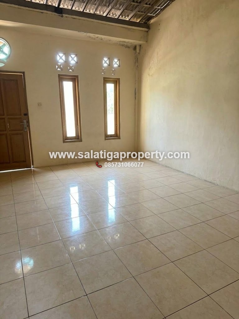 JUAL RUMAH COCOK UNTUK USAHA KOST DEKAT KAMPUS UIN SALATIGA