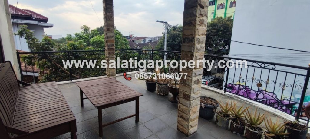 JUAL HARGA FANTASTIS RUMAH KOST AKTIF DAN KIOS DI JALAN UTAMA SALATIGA