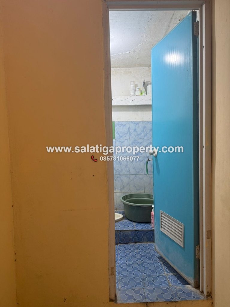JUAL RUMAH COCOK UNTUK USAHA KOST DEKAT KAMPUS UIN SALATIGA