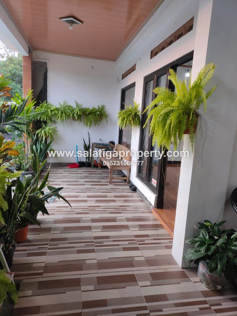 JUAL RUMAH MEWAH ASRI DI SALATIGA