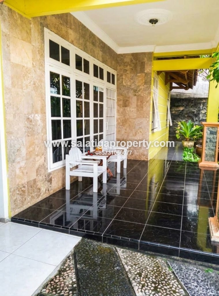 JUAL RUMAH MEWAH DI SIDOREJO LOR – FULL FURNISHED