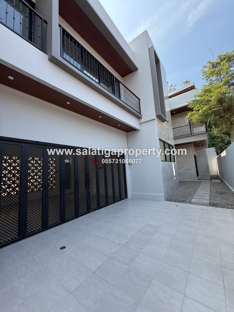 JUAL RUMAH SULTAN DI PURI WAHID SALATIGA