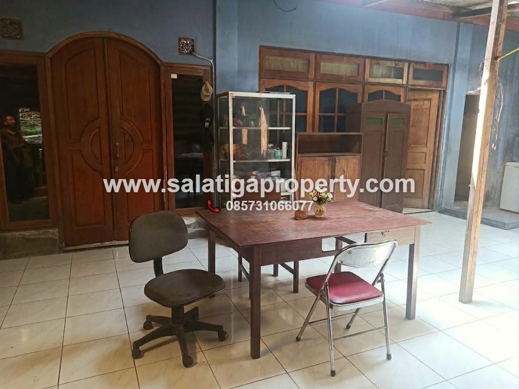 JUAL RUMAH PENDOPO DEKAT EXIT TOL PATIMURA SALATIGA