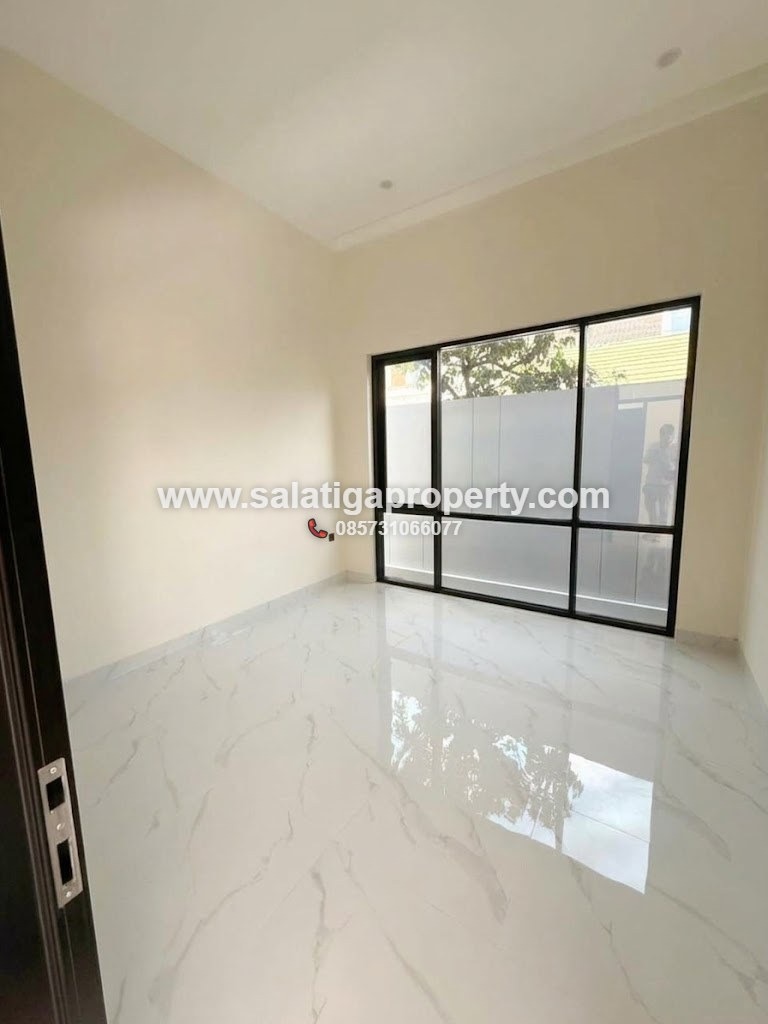 JUAL RUMAH SULTAN DI PURI WAHID SALATIGA