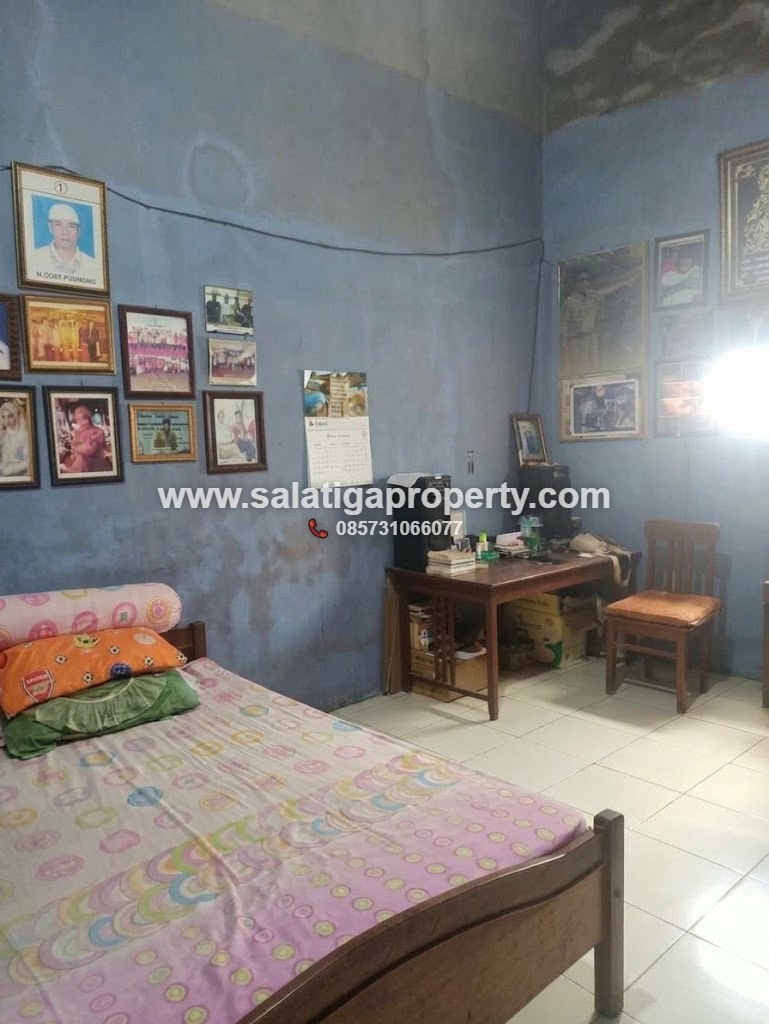 JUAL RUMAH PENDOPO DEKAT EXIT TOL PATIMURA SALATIGA
