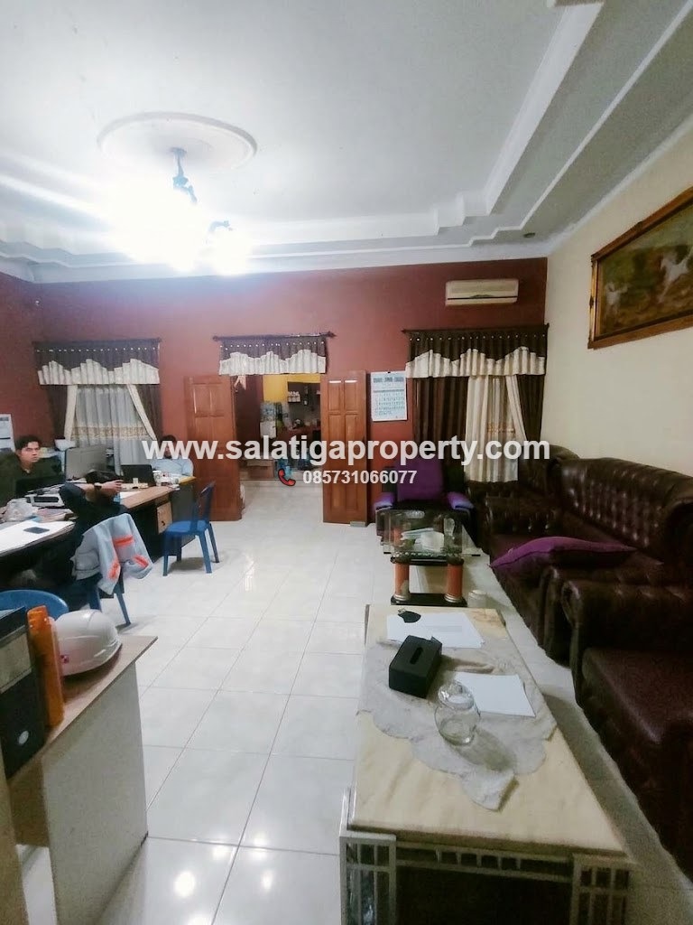 JUAL RUMAH MEWAH DI SIDOREJO LOR – FULL FURNISHED