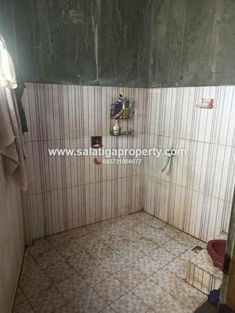 JUAL RUMAH PENDOPO DEKAT EXIT TOL PATIMURA SALATIGA