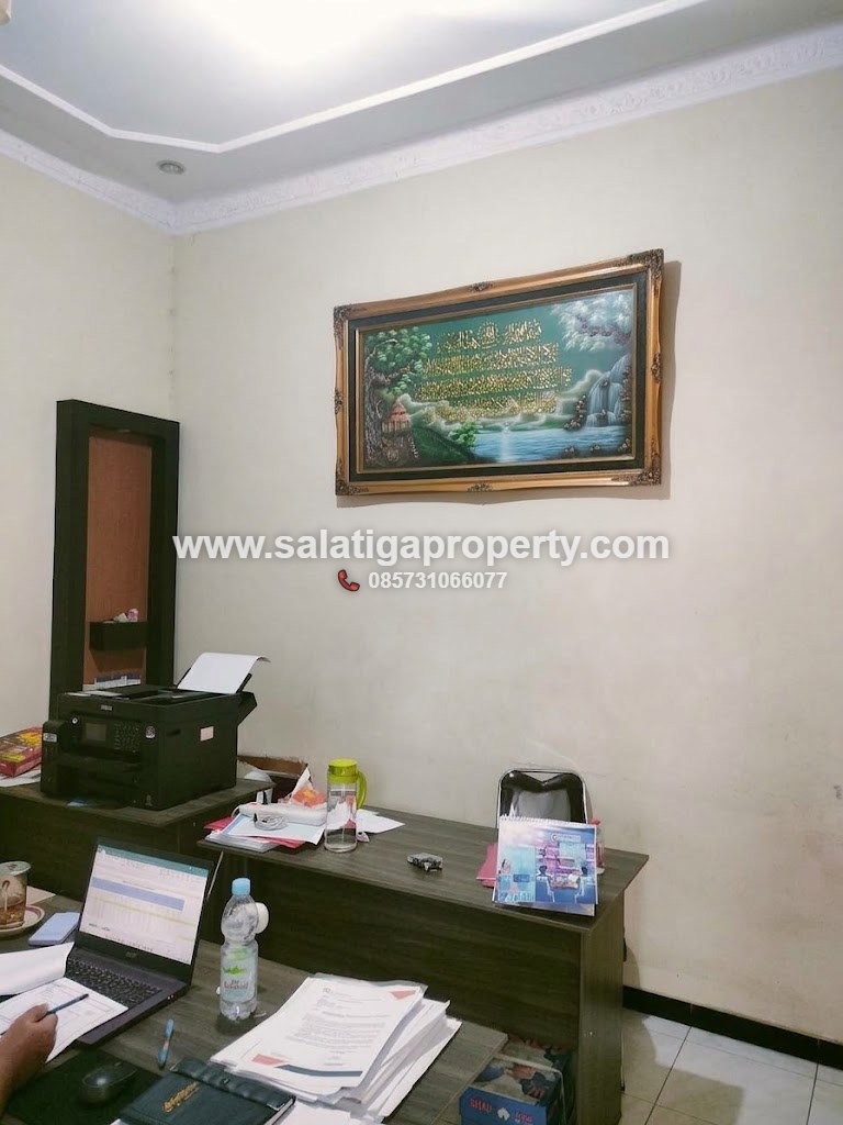 JUAL RUMAH MEWAH DI SIDOREJO LOR – FULL FURNISHED