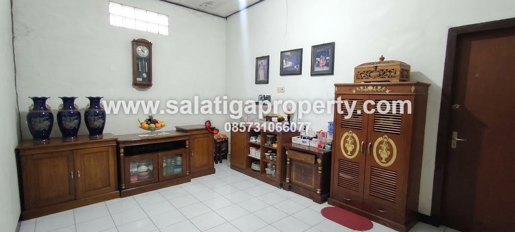 JUAL HARGA FANTASTIS RUMAH KOST AKTIF DAN KIOS DI JALAN UTAMA SALATIGA