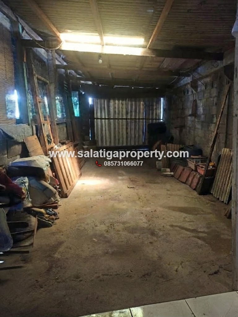 JUAL RUMAH PENDOPO DEKAT EXIT TOL PATIMURA SALATIGA