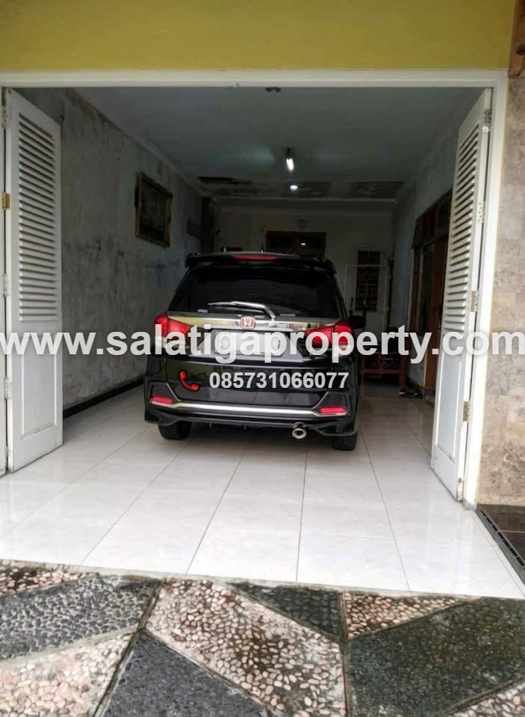 JUAL RUMAH MEWAH DI JL. JAMBEWANGI