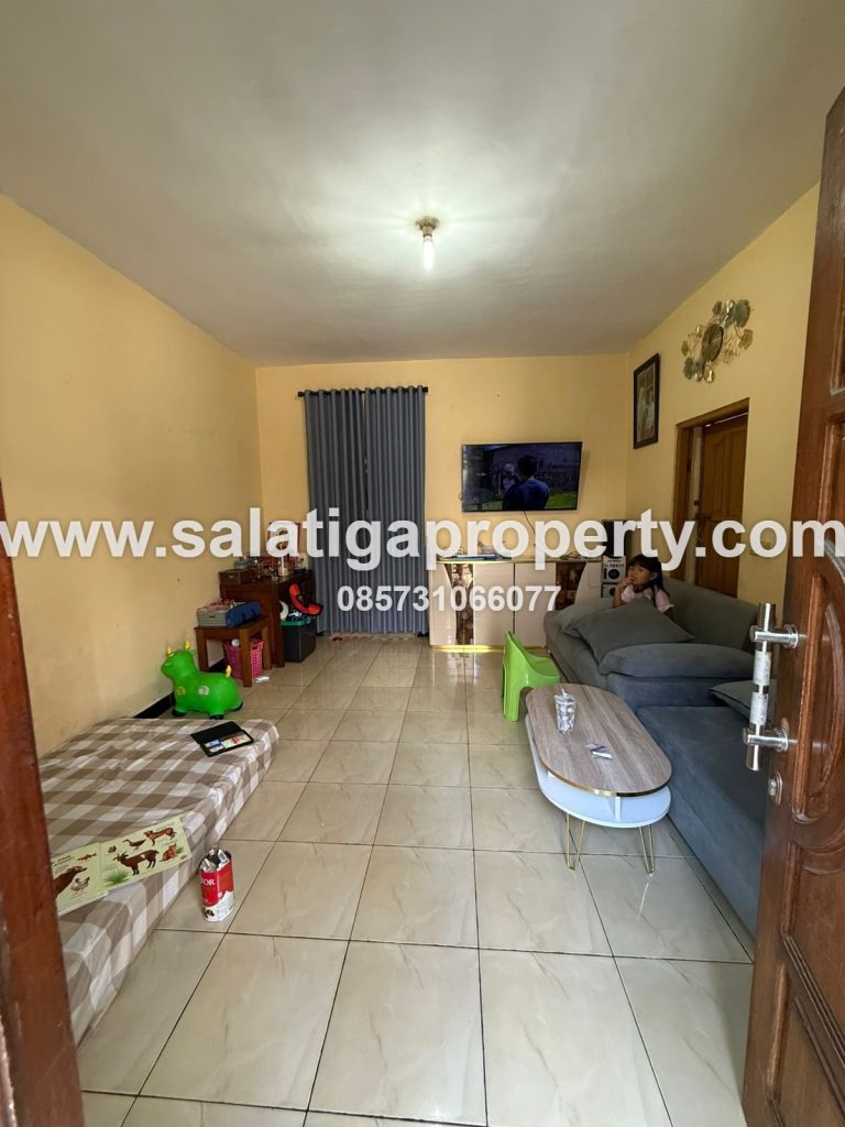 JUAL RUMAH COCOK UNTUK USAHA KOST DEKAT KAMPUS UIN SALATIGA