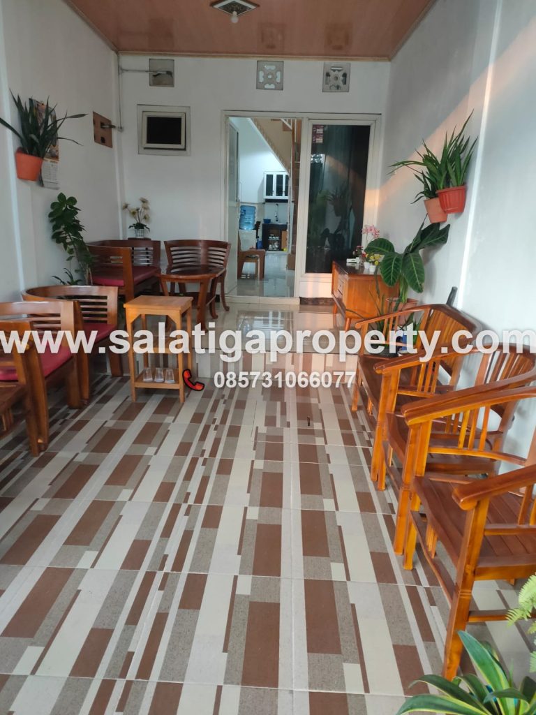 DI JUAL RUMAH MEWAH ASRI DI SALATIGA