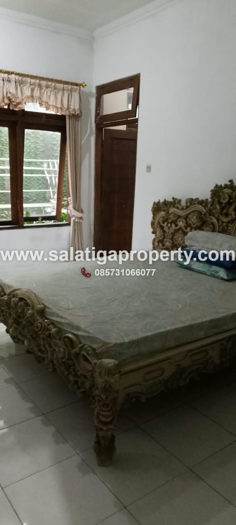 JUAL RUMAH MEWAH ASRI DI SALATIGA