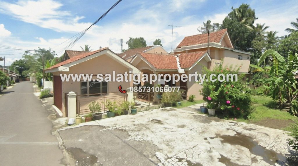 JUAL RUMAH DI CEBONGAN SALATIGA DEKAT JALAN UTAMA