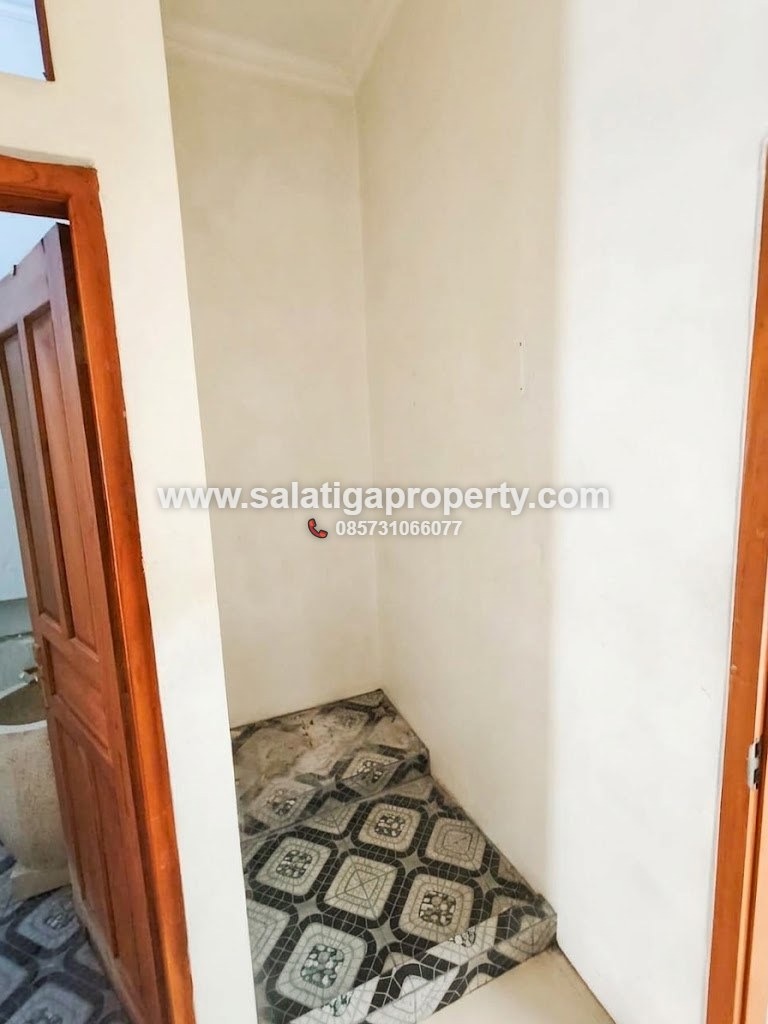 JUAL RUMAH SIAP HUNI DI KECANDRAN SALATIGA