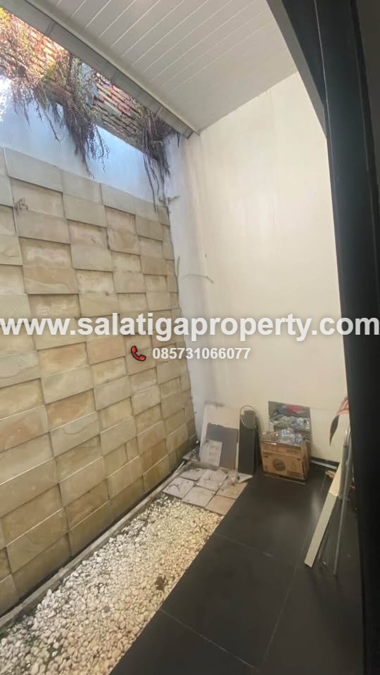 JUAL RUMAH SELANGKAH KE KAMPUS UKSW SALATIGA – FULL FURNISHED