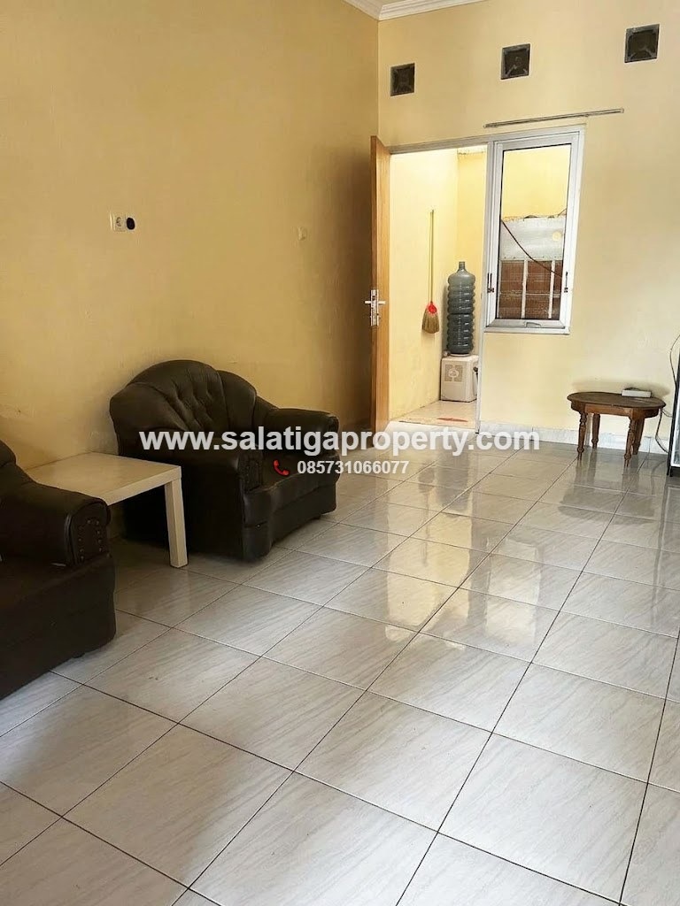 JUAL RUMAH DI PERUMAHAN GRIYO UTOMO SALATIGA – SEMI FURNISHED