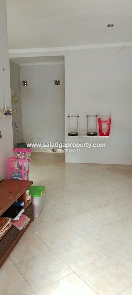 JUAL RUMAH DI PERUMAHAN ARGOLUWIH SALATIGA