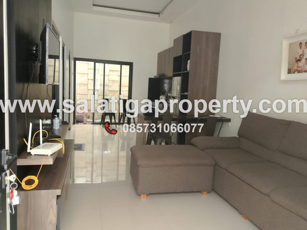 JUAL RUMAH SELANGKAH KE KAMPUS UKSW SALATIGA – FULL FURNISHED