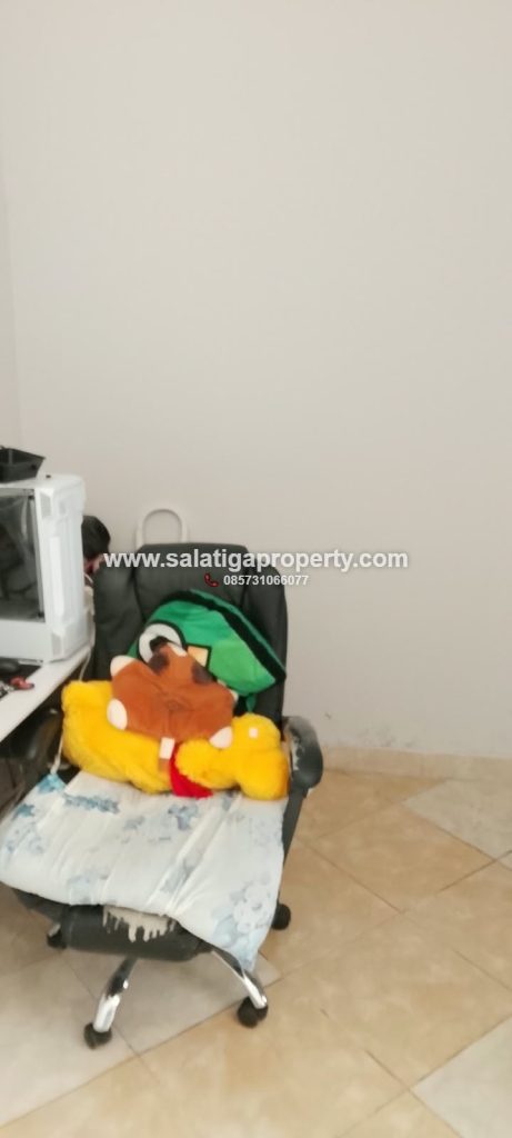 JUAL RUMAH DI PERUMAHAN ARGOLUWIH SALATIGA