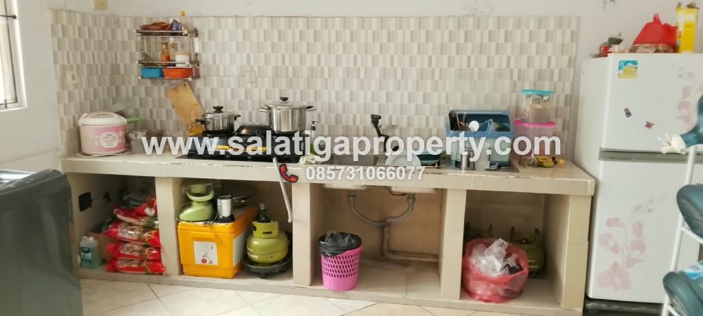 JUAL RUMAH DI PERUMAHAN ARGOLUWIH SALATIGA