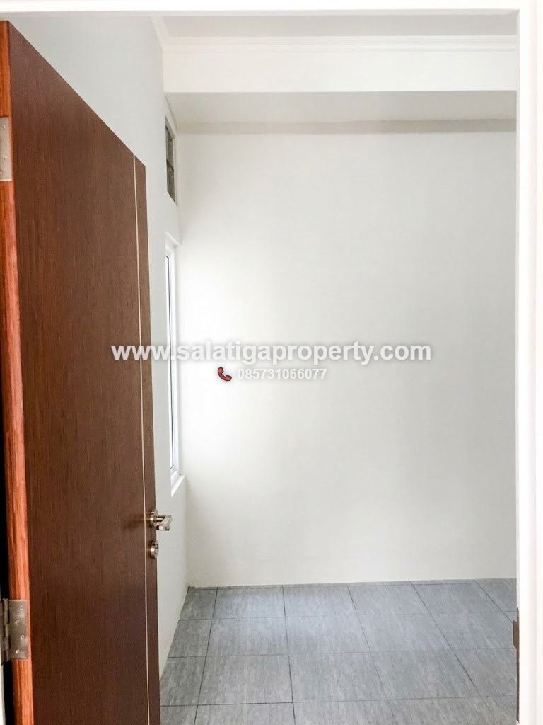 JUAL RUMAH DI PERUMAHAN BUTUH SAKINAH COCOK UNTUK DI SEWAKAN