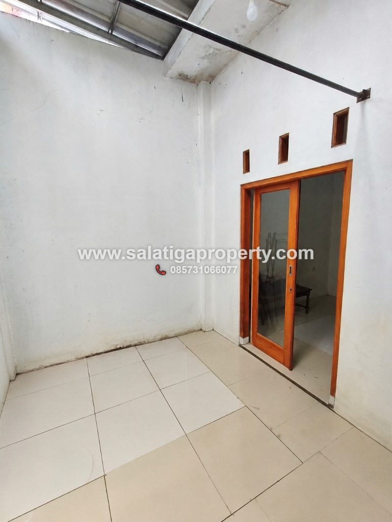 JUAL RUMAH SIAP HUNI DI KECANDRAN SALATIGA