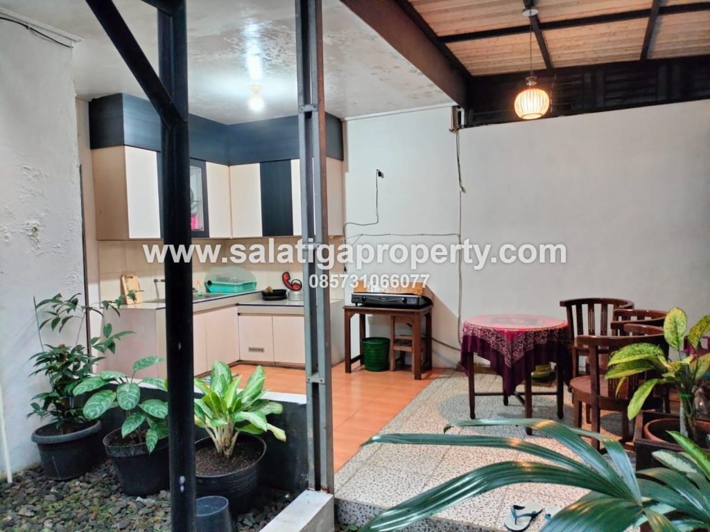 JUAL RUMAH DI BENDOSARI SALATIGA – FULL FURNISHED